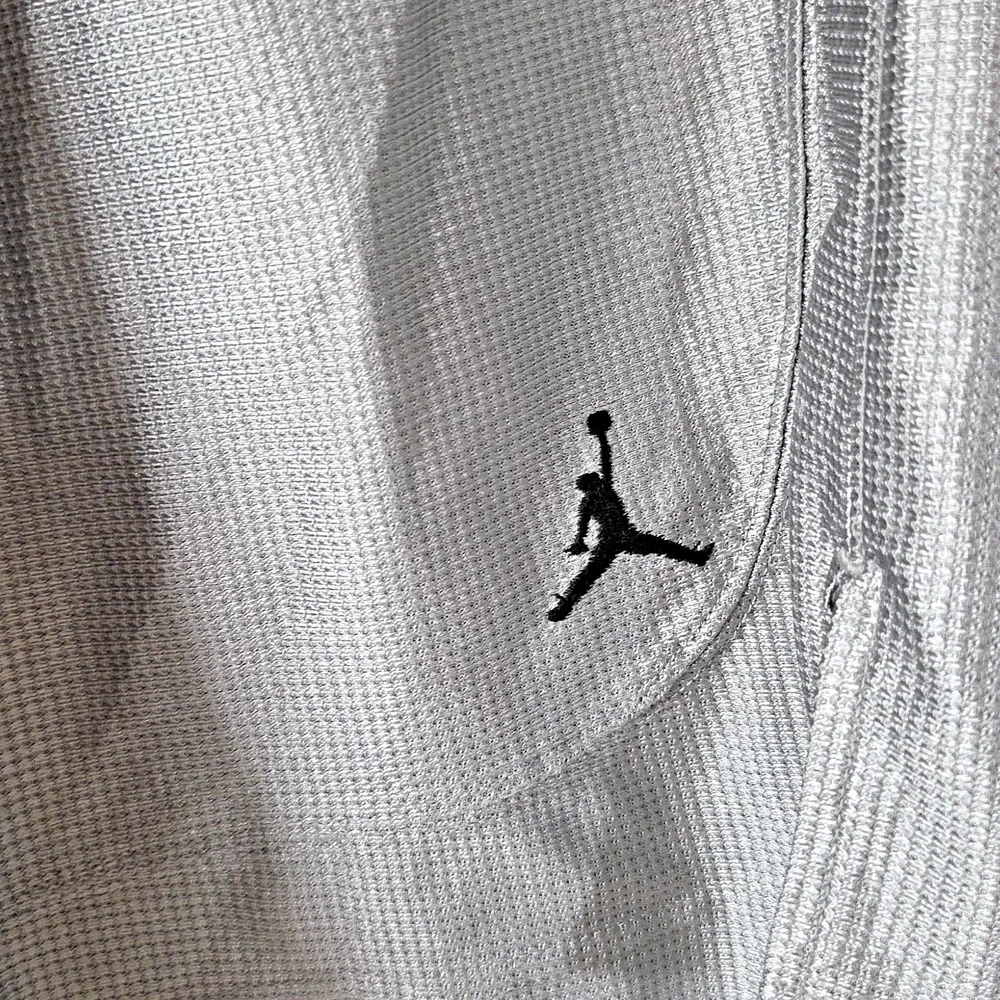 VTG Jordan Silver Dazzle Mesh Basketball Shorts M Black Y2K Baggy 176778-071
